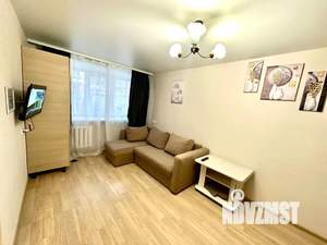 1-к квартира, посуточно, 37м2, 2/5 этаж