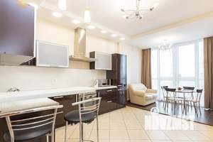 2-к квартира, посуточно, 50м2, 12/17 этаж