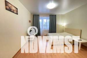 1-к квартира, посуточно, 38м2, 7/10 этаж