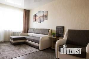 1-к квартира, посуточно, 35м2, 7/10 этаж