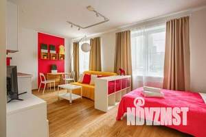 1-к квартира, посуточно, 32м2, 1/25 этаж