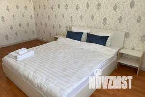 1-к квартира, посуточно, 40м2, 8/10 этаж