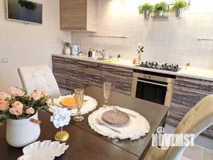 2-к квартира, посуточно, 74м2, 1/1 этаж