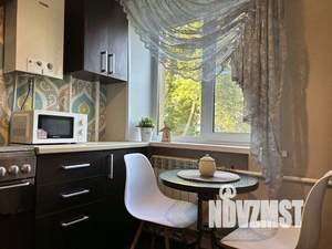 2-к квартира, посуточно, 45м2, 1/1 этаж