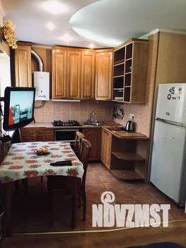 2-к квартира, посуточно, 45м2, 4/5 этаж