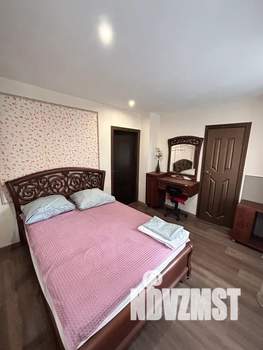 2-к квартира, посуточно, 53м2, 3/3 этаж