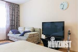 1-к квартира, посуточно, 42м2, 6/17 этаж