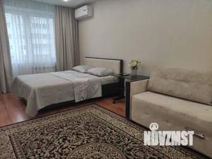2-к квартира, посуточно, 70м2, 4/10 этаж