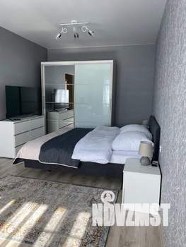 1-к квартира, посуточно, 41м2, 7/10 этаж