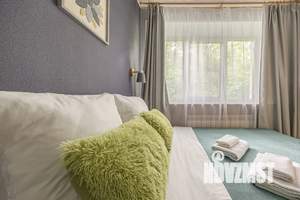 2-к квартира, посуточно, 48м2, 1/5 этаж