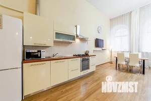 1-к квартира, посуточно, 54м2, 1/1 этаж