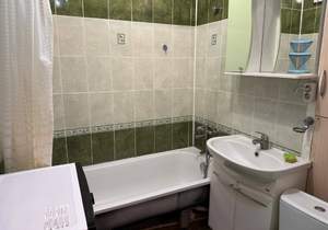 2-к квартира, на длительный срок, 42м2, 3/3 этаж