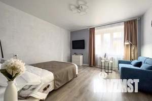 1-к квартира, посуточно, 55м2, 1/6 этаж