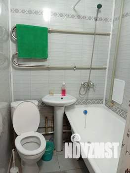 2-к квартира, посуточно, 40м2, 1/2 этаж