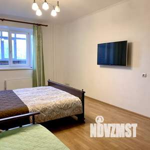 1-к квартира, посуточно, 42м2, 3/5 этаж