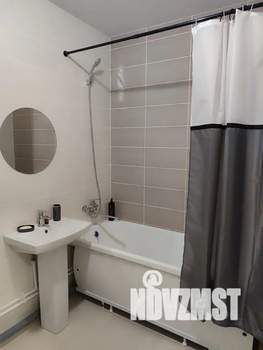 Студия квартира, посуточно, 20м2, 1/10 этаж