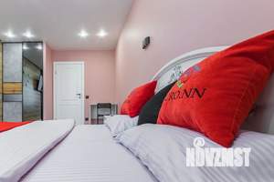 2-к квартира, посуточно, 59м2, 1/1 этаж