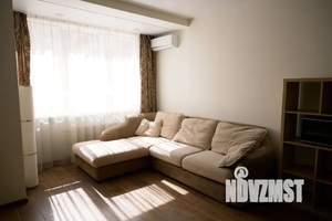 1-к квартира, посуточно, 54м2, 4/22 этаж