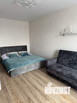 1-к квартира, посуточно, 38м2, 10/18 этаж
