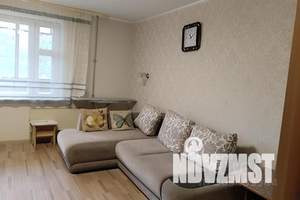 2-к квартира, посуточно, 61м2, 2/9 этаж