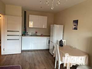 1-к квартира, посуточно, 37м2, 9/10 этаж