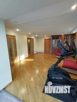 4-к квартира, на длительный срок, 135м2, 3/5 этаж