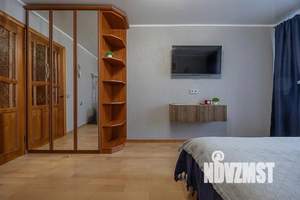 1-к квартира, посуточно, 36м2, 1/1 этаж