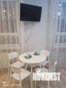 Студия квартира, посуточно, 32м2, 6/25 этаж