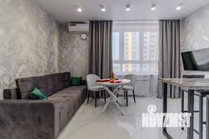 1-к квартира, посуточно, 42м2, 17/27 этаж