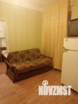 2-к квартира, посуточно, 38м2, 1/2 этаж
