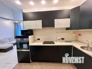 1-к квартира, посуточно, 42м2, 1/1 этаж
