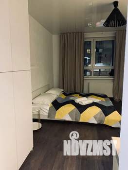 Студия квартира, посуточно, 27м2, 20/25 этаж
