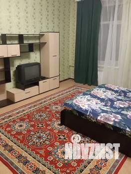 1-к квартира, посуточно, 40м2, 2/4 этаж