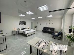 1-к квартира, посуточно, 55м2, 1/1 этаж