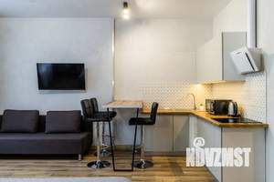 Студия квартира, посуточно, 38м2, 3/12 этаж