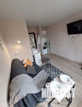 Студия квартира, посуточно, 15м2, 4/5 этаж