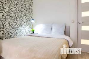 1-к квартира, посуточно, 38м2, 8/25 этаж