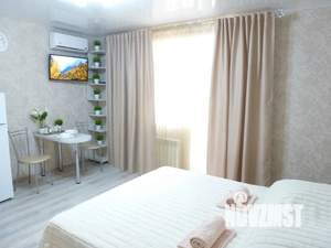 Студия квартира, посуточно, 28м2, 5/9 этаж