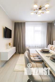 Студия квартира, посуточно, 21м2, 1/10 этаж