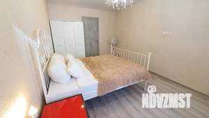 2-к квартира, посуточно, 65м2, 5/25 этаж