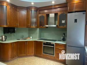 2-к квартира, посуточно, 75м2, 3/9 этаж