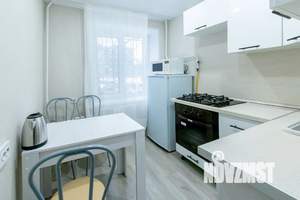 1-к квартира, посуточно, 39м2, 1/9 этаж