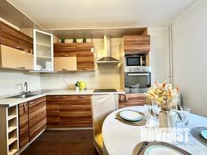 2-к квартира, посуточно, 65м2, 9/10 этаж