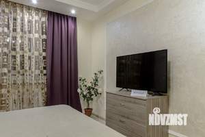 1-к квартира, посуточно, 42м2, 13/19 этаж