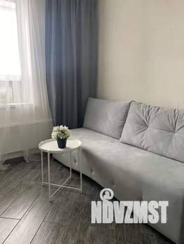 Студия квартира, посуточно, 18м2, 18/19 этаж