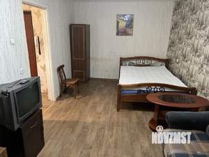 1-к квартира, посуточно, 35м2, 9/9 этаж