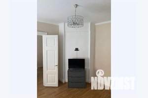 1-к квартира, посуточно, 37м2, 1/2 этаж