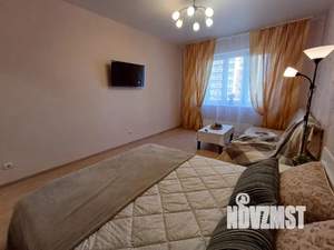 2-к квартира, посуточно, 70м2, 2/17 этаж