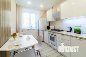 2-к квартира, посуточно, 50м2, 3/6 этаж