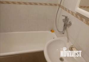 1-к квартира, посуточно, 30м2, 1/2 этаж